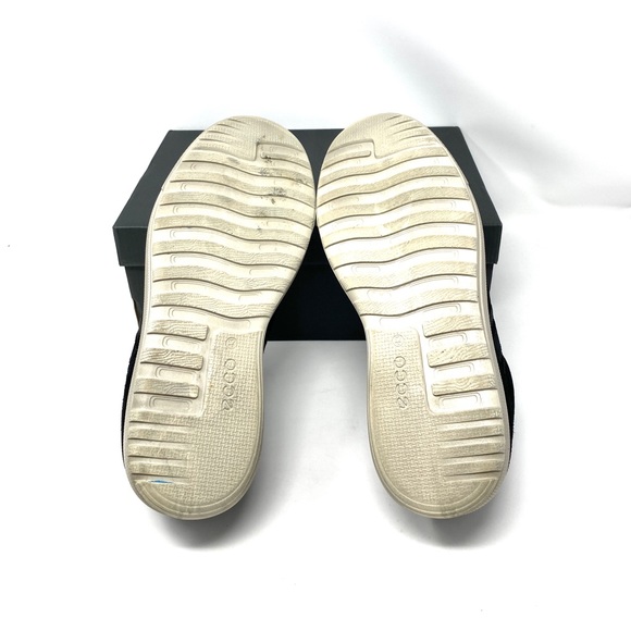 🌿Sale🌿 ECCO Ennio Slip On Suede Men's Sneakers Black Size 9 - Picture 4 of 9